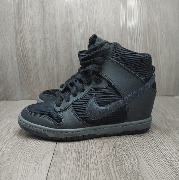 Nike Dunk Sky High Wedge Black Metallic Hematite Pleated Sneaker 6.5 528899-015 - Picture 4 of 9